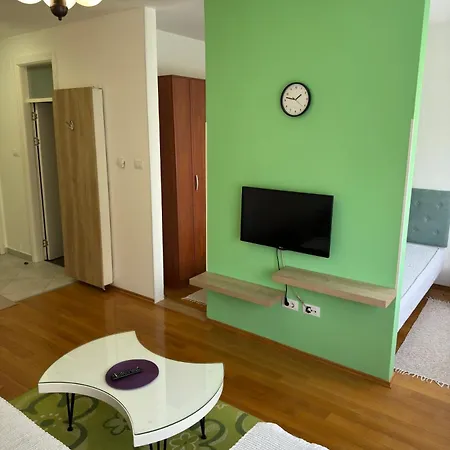 Apartman Studio 33